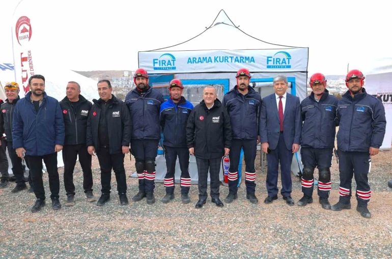 Fırat EDAŞ Arama Kurtarma Ekibi, AFAD tatbikatında yer aldı 