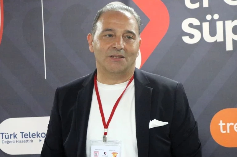 Fuat Çapa: "Taraftarın transfer temkinleri ve eleştirileri normal"
