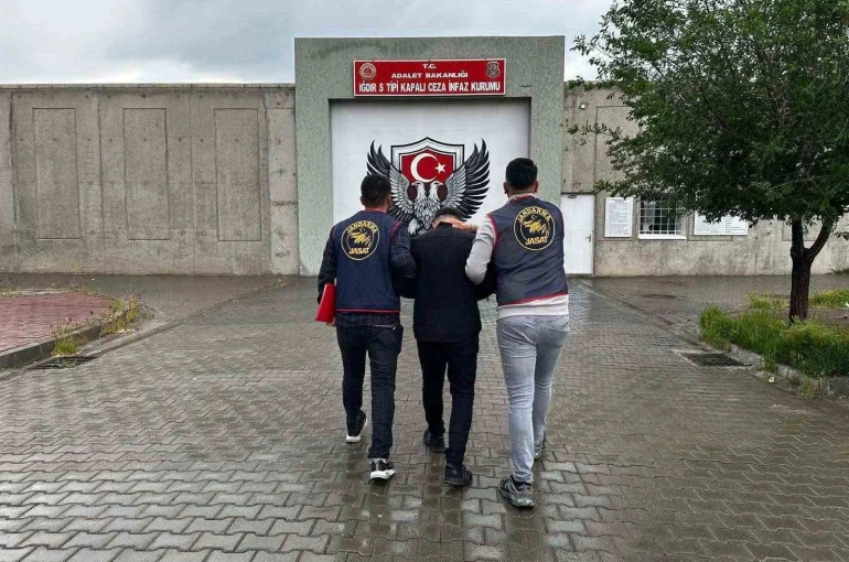 Fuhuşa aracılık suçundan 15 yıl hapis cezası bulunan şahıs yakalandı 