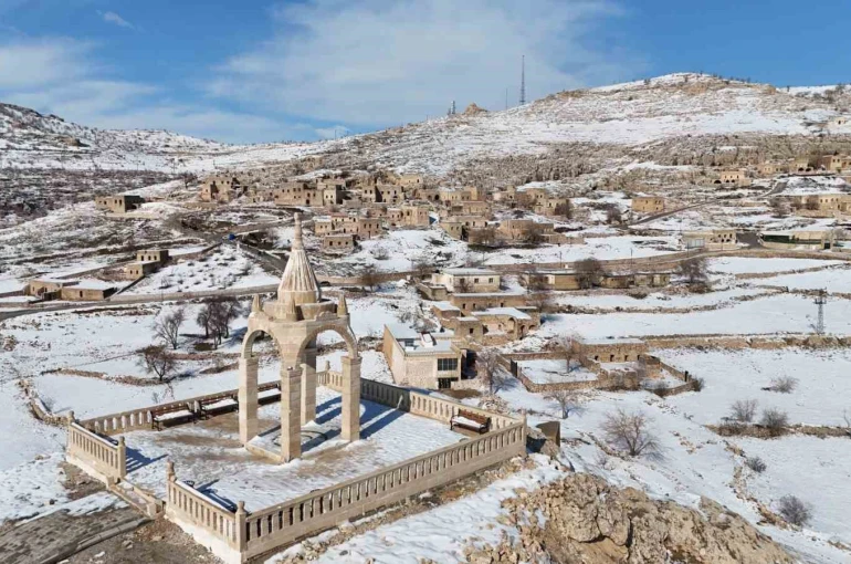 Gabar Dağı eteklerindeki Mağara köyü yeniden canlanıyor 