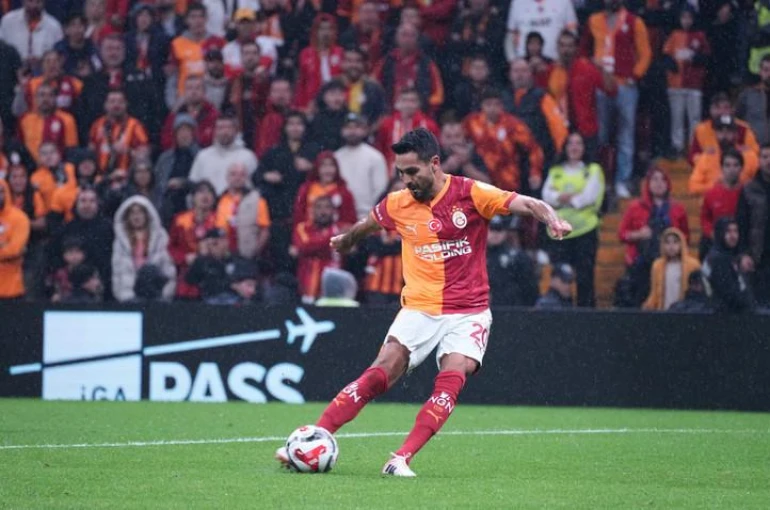 Galatasaray’da Bodo/Glimt Maçı Öncesi Şok: İlkay Gündoğan Sakatlandı