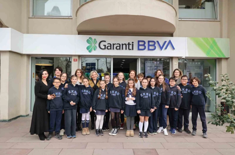 Garanti BBVA şubelerini öğrencilere açıyor 