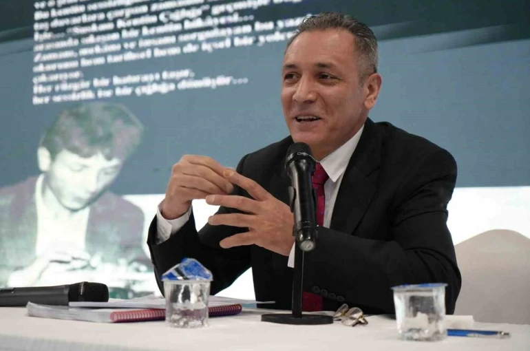 Gazeteci-Yazar Orhan Bozkurt’tan "Şehir Yazarlığı" üzerine söyleşi 