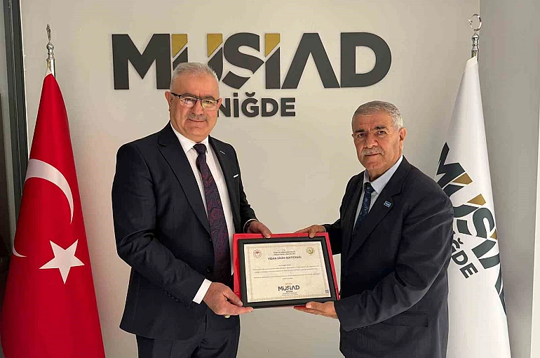 Gazetecilere anlamlı hediye: Her basın mensubu için bir fidan 