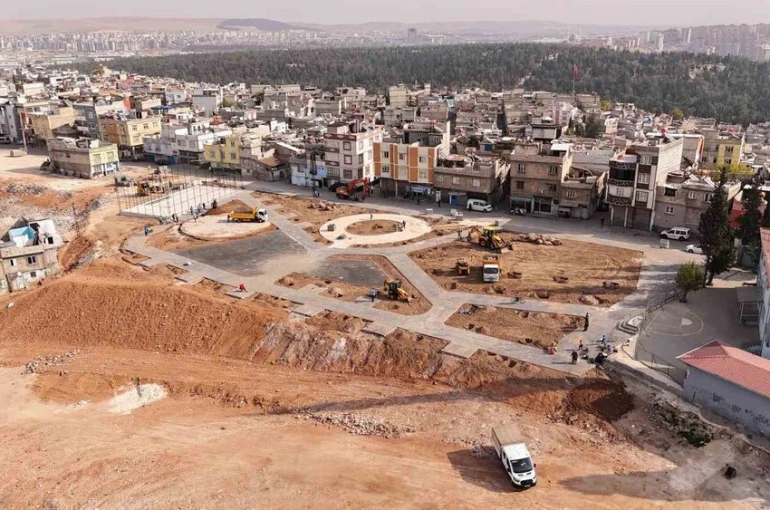 Gaziantep Büyükşehir kente yeni yeşil alan kazandırıyor 