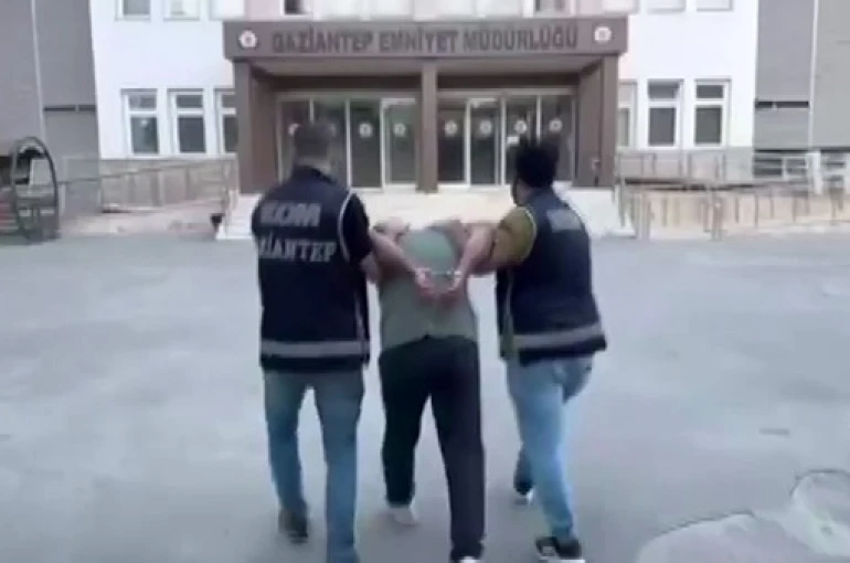 Gaziantep’te 13 adet tabanca ele geçirildi: 1 gözaltı 