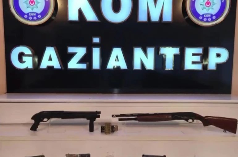 Gaziantep’te 6 adet ruhsatsız silah ele geçirildi: 1 gözaltı 