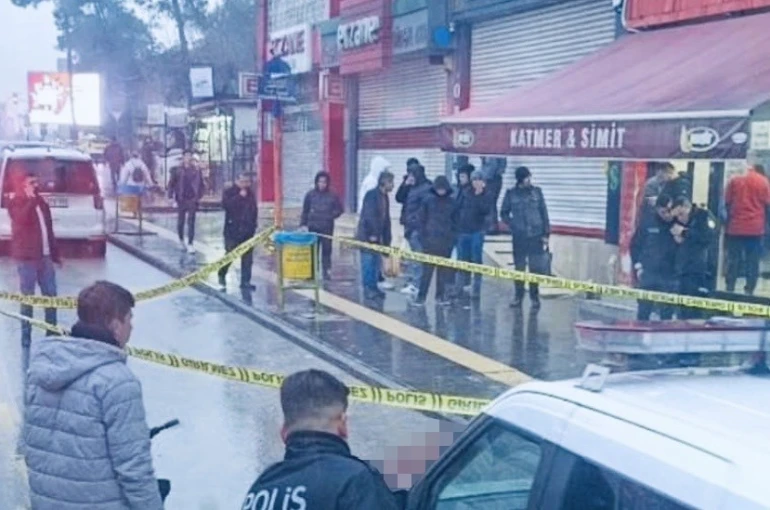 Gaziantep’te bıçaklı kavga: 1 ölü, 1 ağır yaralı 