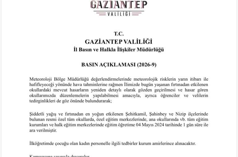 Gaziantep’te fırtına sonrası okullar tatil edildi 