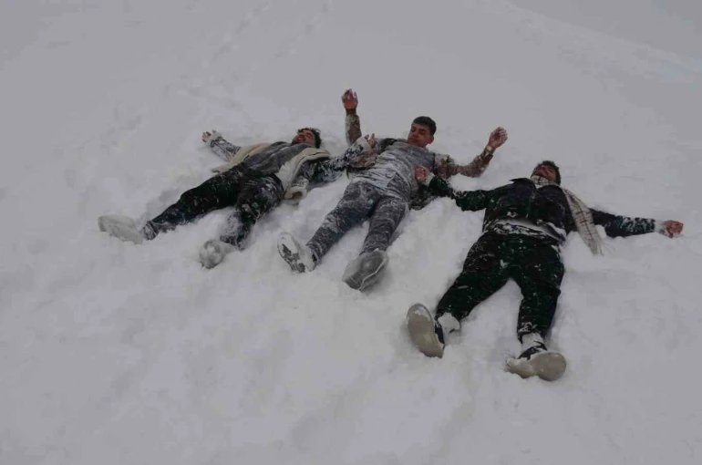 Gaziantep’te kar sevinci 