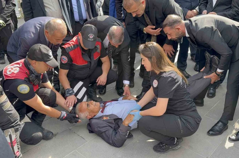 Gaziler Günü töreninde fenalaşan gazi hastaneye kaldırıldı 