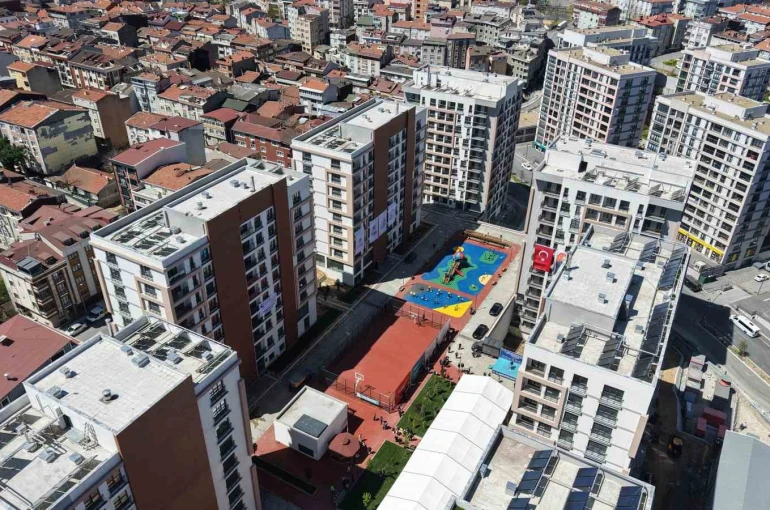 Gaziosmanpaşa’da 863 konut hak sahiplerine teslim edildi 