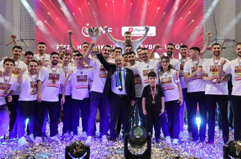 Gebze Belediyespor Kupa Voley sahnesine çıkıyor 
