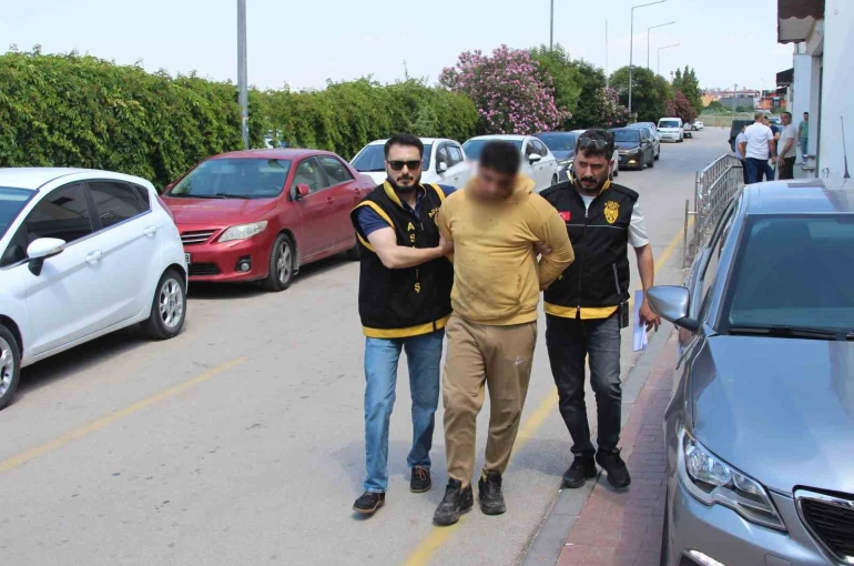 Gece kulübünden kovuldu, intikam için geldiği iş yerinde polis memurunu vurdu
