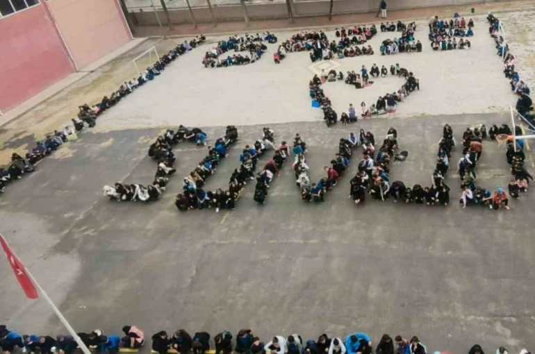 Gediz Milli Eğitim Müdürlüğü’nden Filistin için dayanışma çağrısı