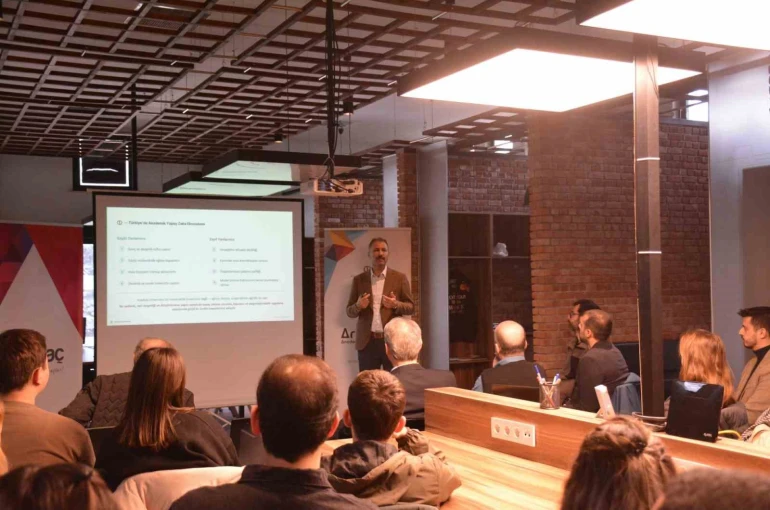 Geleceğin akademisi yapay zekâ ile şekilleniyor 