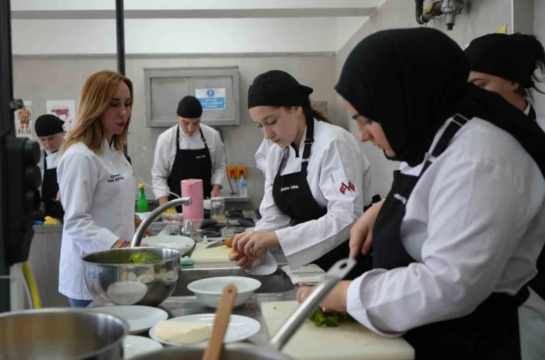 Geleceğin şefleri bu lisede yetişiyor