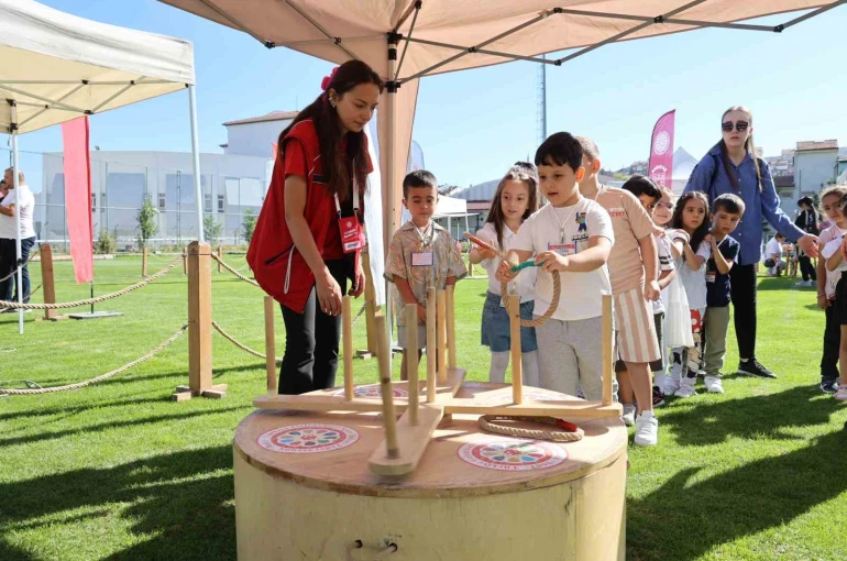 ’Geleneksel Oyunlar Tırı’ Nevşehir’de 