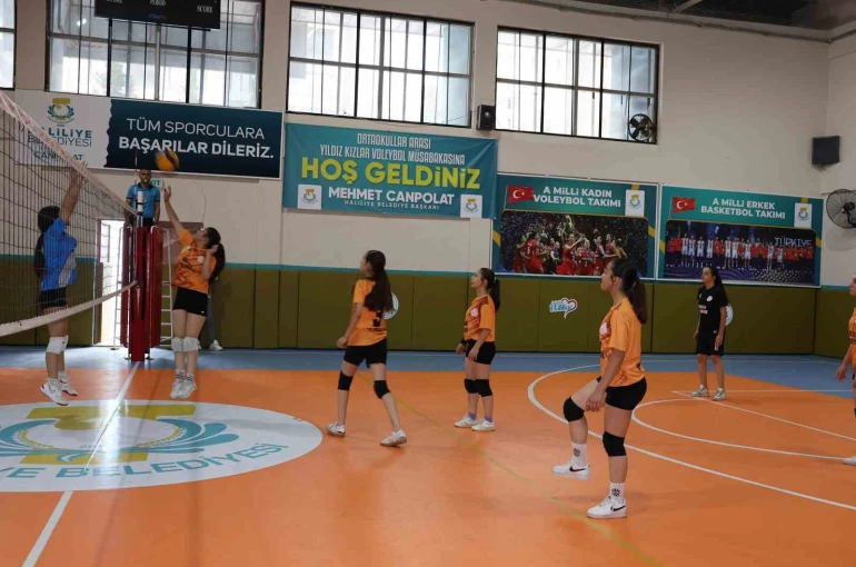 Genç sporcular Haliliye’de voleybol coşkusu yaşadı 
