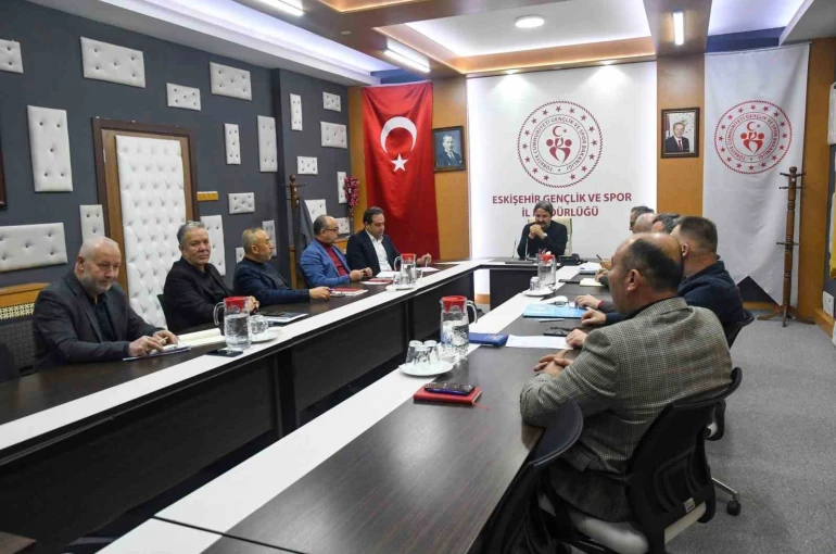 Gençlik ve Spor İl Müdürlüğü’nde yılın ilk değerlendirme toplantısı gerçekleşti 
