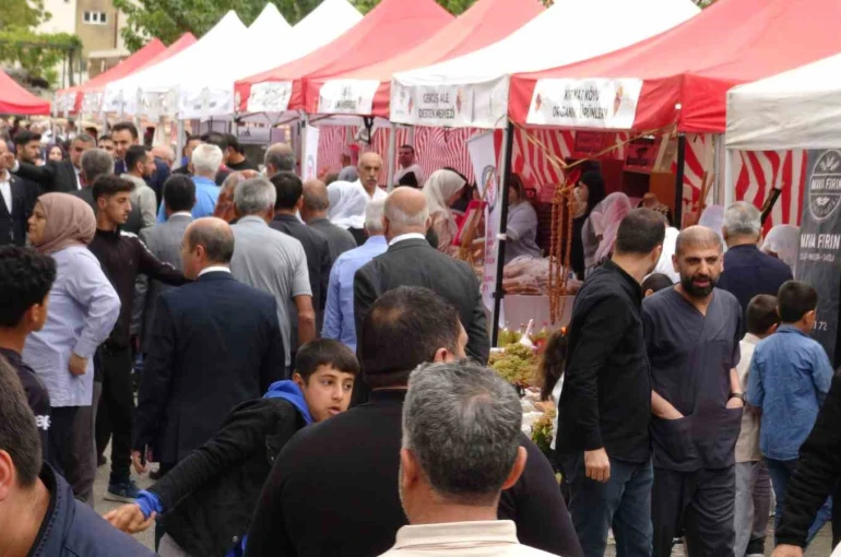 Gercüş’te 4. Bağ Bozumu ve Gastronomi Festivali 