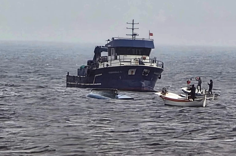 Giresun'da balıkçı teknesi alabora oldu: 1 balıkçı öldü, 2 balıkçı kurtarıldı
