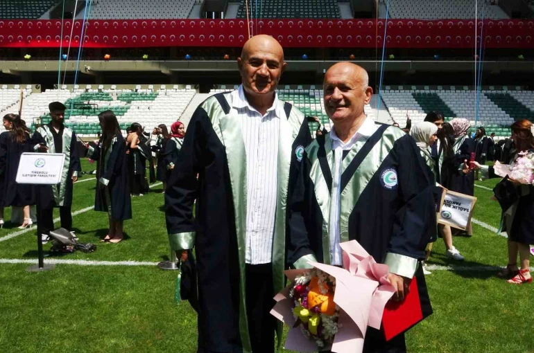 Giresun Üniversitesi’nin en dikkat çeken mezunları oldular: Biri 40 yıllık gazeteci, diğeri 5 çocuk babası fındık üreticisi