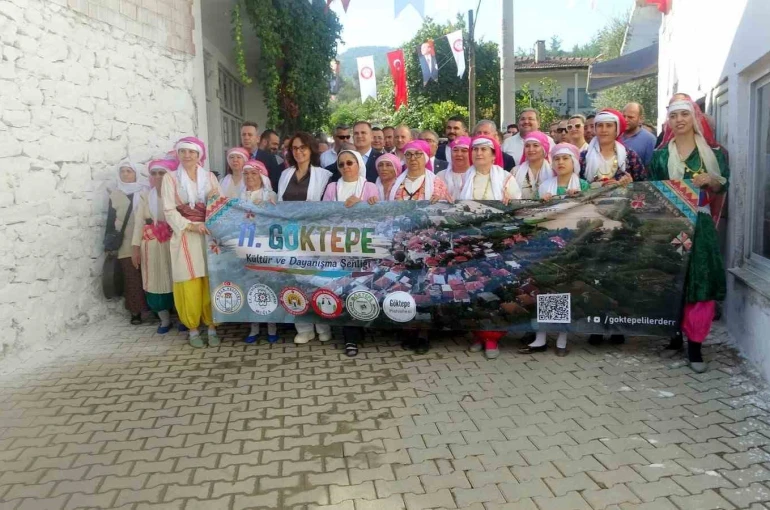Göktepe Dayanışma ve Kültür festivali kortej yürüyüşüyle başladı 