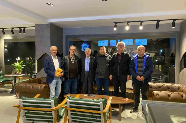 Gördes’in tarihine ışık tutacak kitabın geliri öğrencilere bağışlanacak 