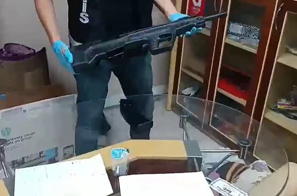 Göztepe taraftar grupları Yalı ve Forza’ya operasyon: 28 şüpheli gözaltında