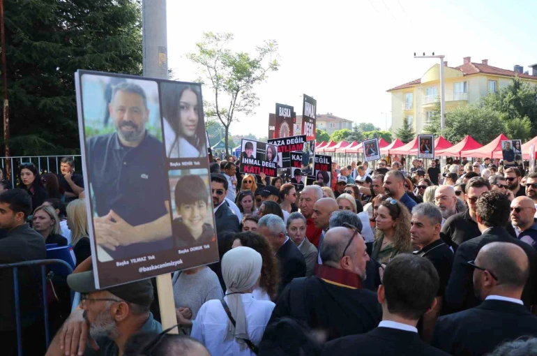 Grand Kartal faciasında mütalaa açıklandı: 7 sanığa 78’er kez ’olası kastla öldürme’ suçlaması 