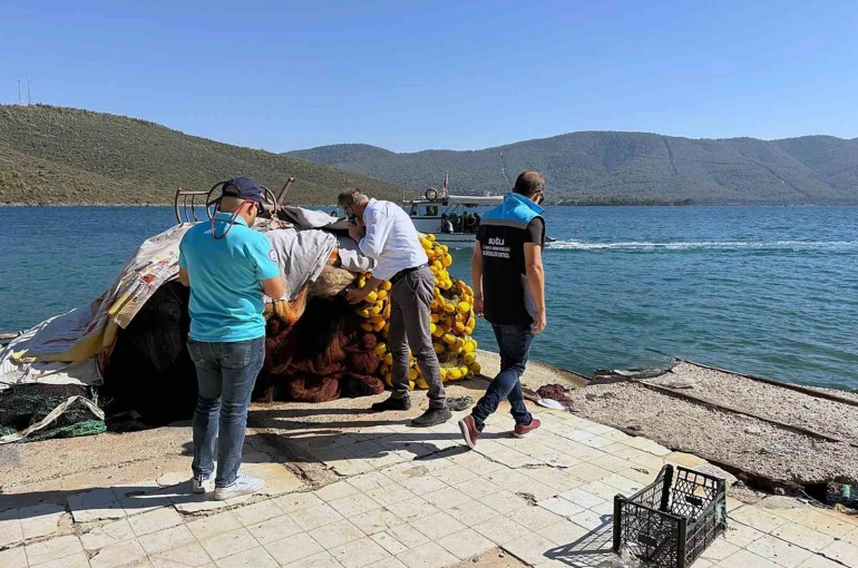 Güllük Körfezi’nde kaçak avcılık denetimi