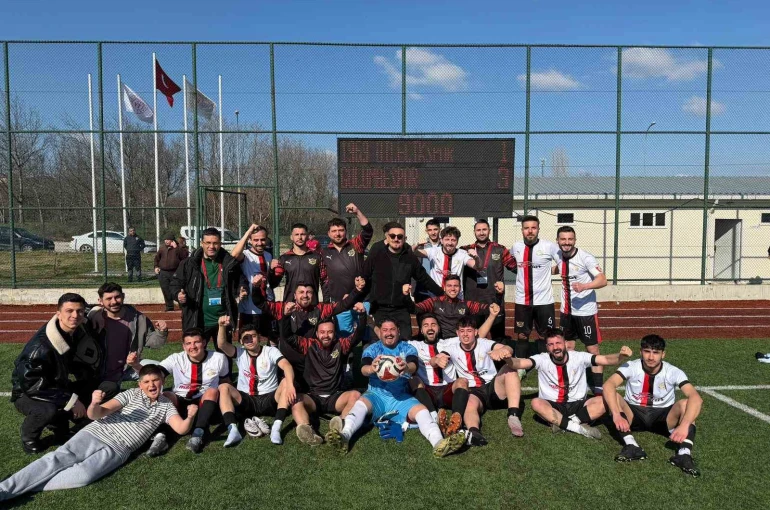 Gülümbespor, 1969 Bilecikspor Kulübü’nü rahat yendi