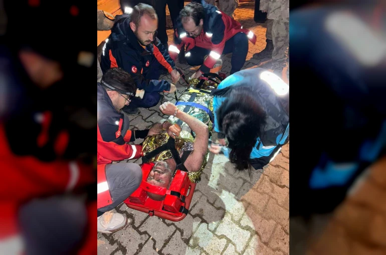 Gümüşhane’de kayıp şahıs dere yatağında sağ olarak bulundu 