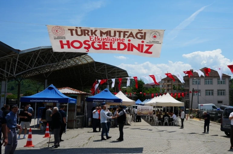 Gümüşova’da keşkek etkinliği düzenlendi 