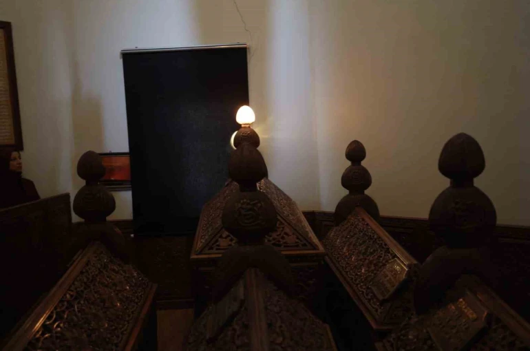 ’Güneş Hadisesini’ izlemek için Siirt’e akın ettiler 