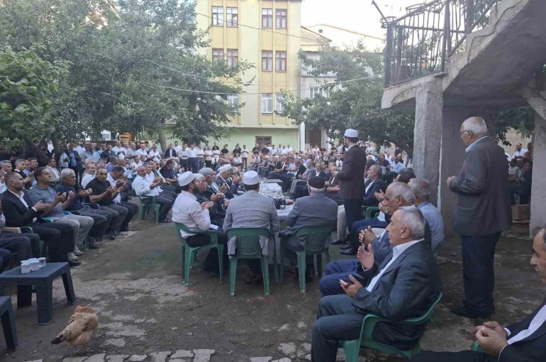 Güroymak’ta iki aile arasındaki husumet barışla sonuçlandı 