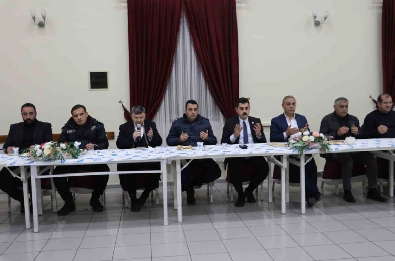 Gürün esnafı Ulu cami için bağış gecesinde buluştu 