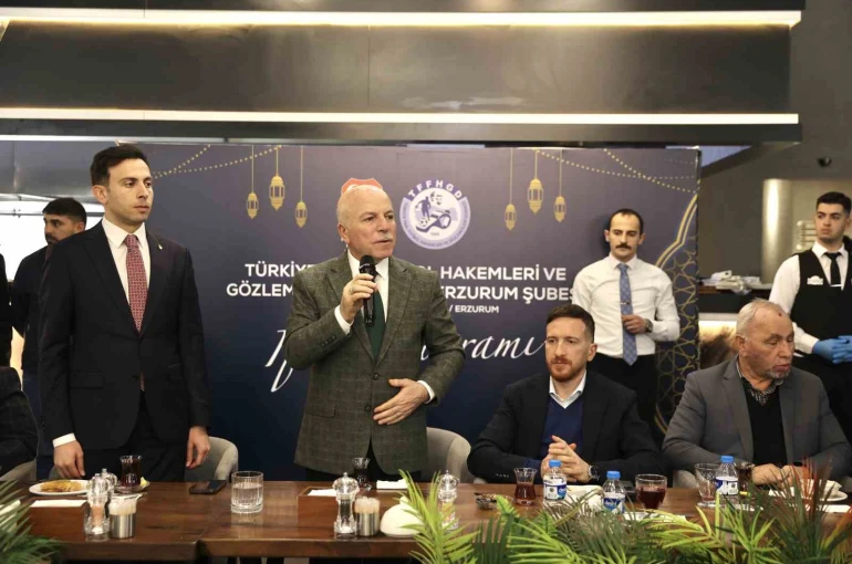 Hakemler iftar yemeğinde buluştu 