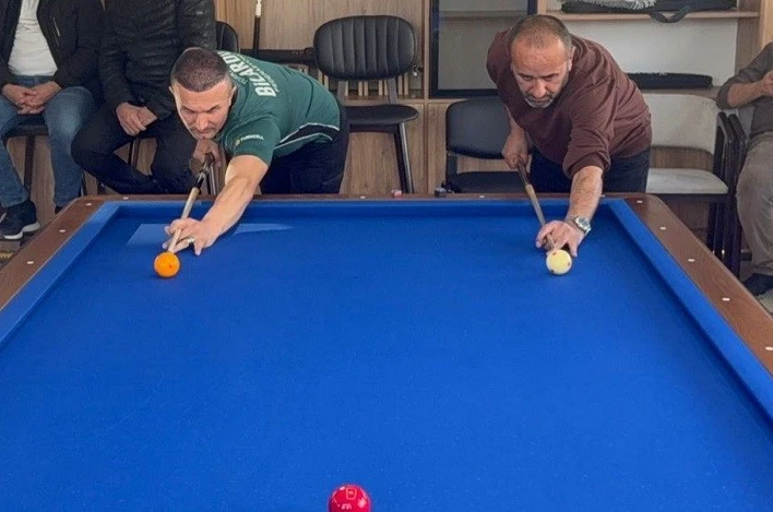 Hakkâri’de ‘Üç Bant Bilardo Turnuvası’ başladı 