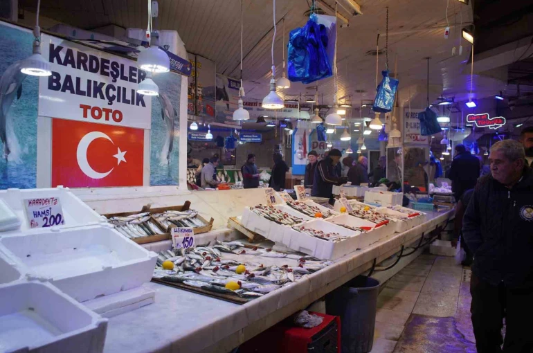 Hamsi zirvedeki yerini istavrite bıraktı 