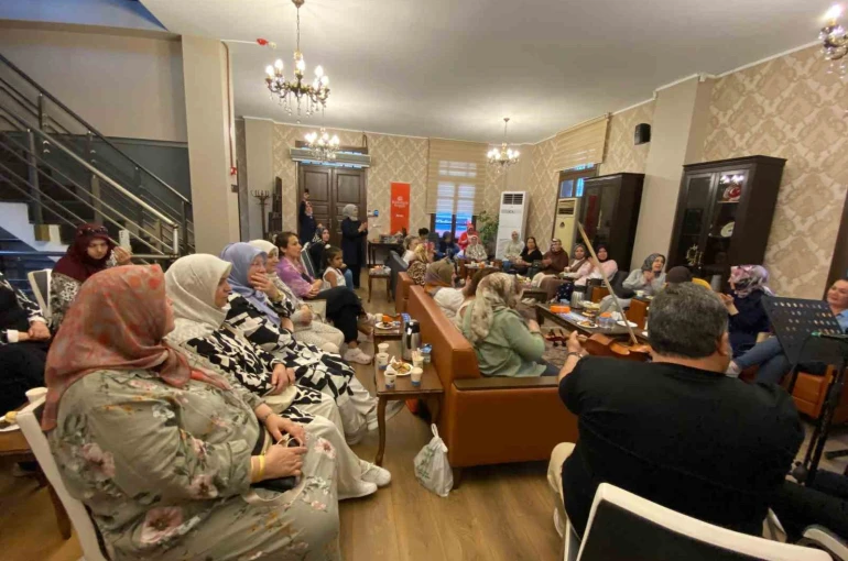 ‘Hanımeli Konağı kadınları sosyalleştiriyor’