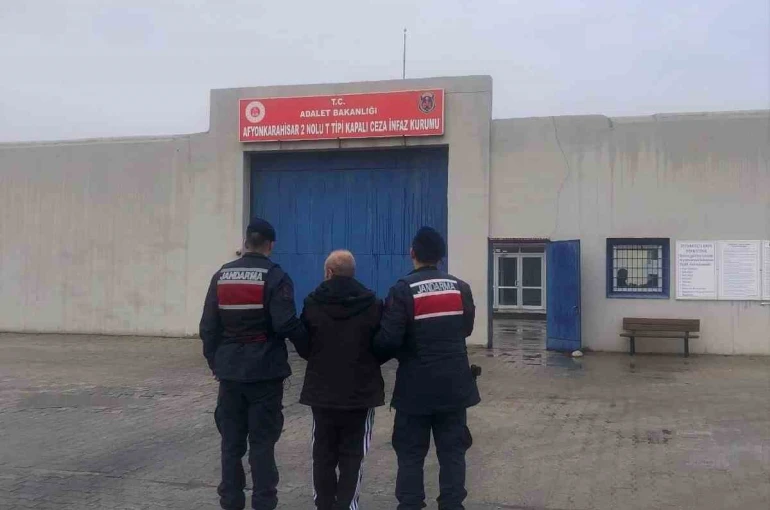 Hapis cezasıyla aranan şahsı jandarma yakaladı 