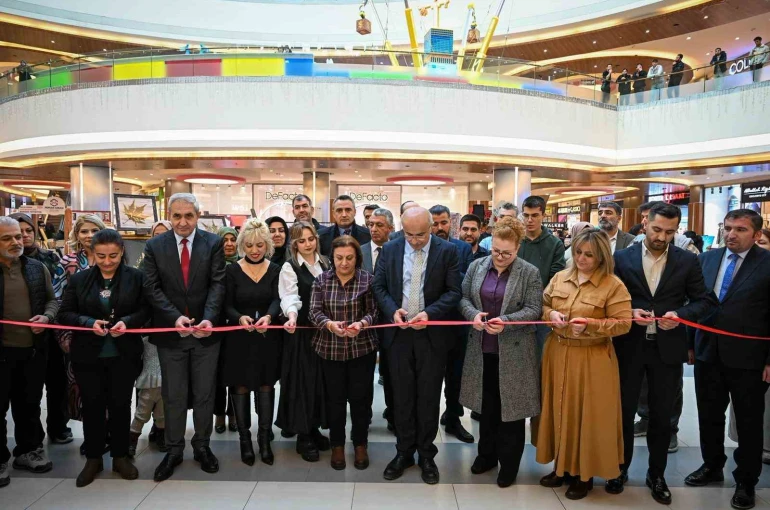 Hasat sergisi sanat severlerle buluştu 