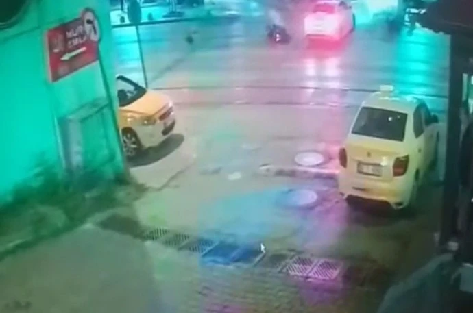 Hatalı dönüş kazaya neden oldu: 1 yaralı 