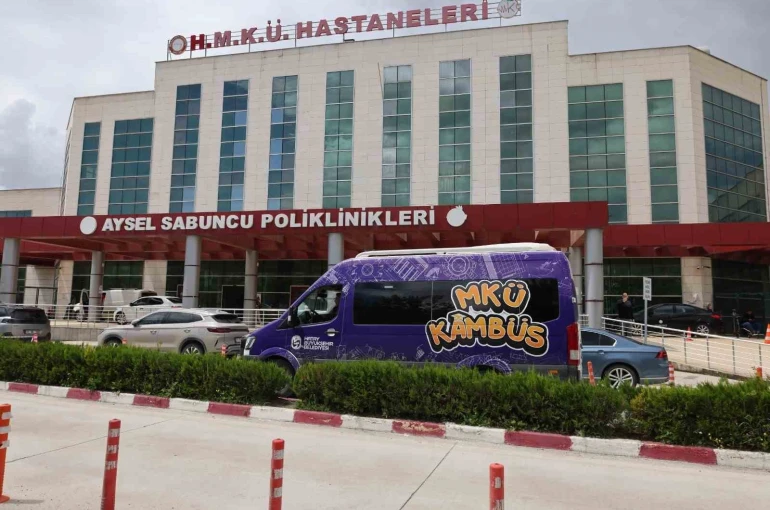 Hatay Büyükşehir Belediyesi, öğrencilerin ulaşımını kolaylaştıracak KAMBÜS’ü hizmete aldı 