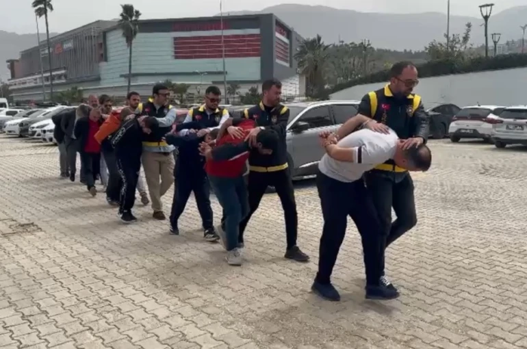 Hatay’da aranan şahıslara operasyon: 7 kişi tutuklandı 