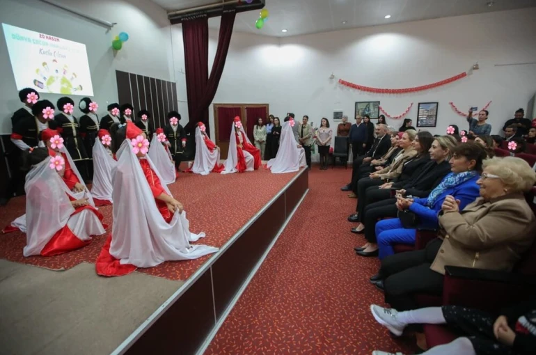 Hatay’da çocukların eğlendiği etkinlikte yüzler güldü