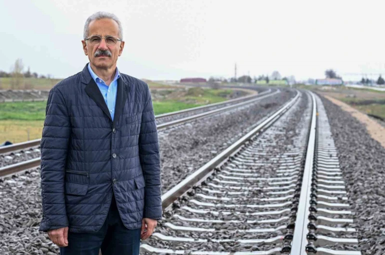 "Hattımız, mersin limanlarını orta koridor ve kalkınma yolu’na yüksek hızda bağlayacak"