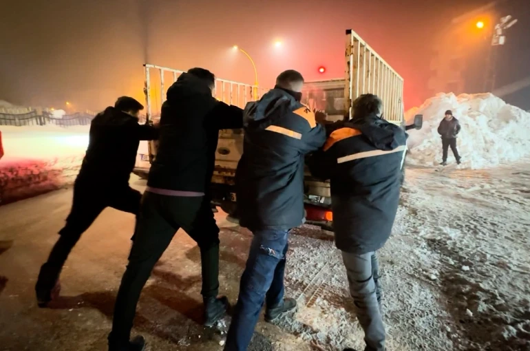 Hava sıcaklığı -25’lere düştü, araçlar arıza vermeye başladı